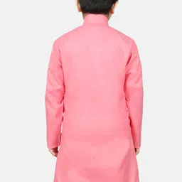SG YUVRAJ Boys Pink Raw Silk Kurta image 4