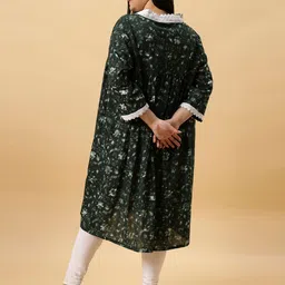 Sztori Printed V Neck A Line Kurta image 4
