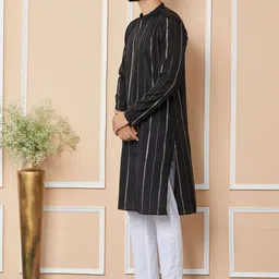 See Designs Striped Mandarin Collar Thread Work Chanderi Silk Kurta image 3
