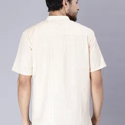Cot'N Soft Self Designed Mandarin Collar Cotton Kurta image 3