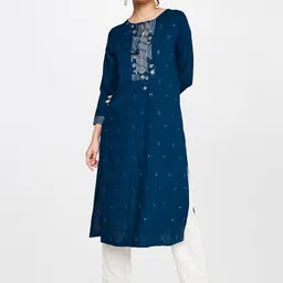 Global Desi Embroidered Thread Work Kurta image 5