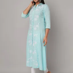 Ashlee Women Turquoise Blue & White Floral Embroidered Thread Work Kurta image 4