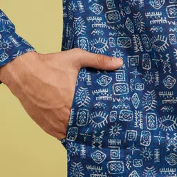 Diwas by Manyavar Men Printed Thread Work Kurta image 3