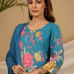 Juniper Ethnic Motifs Printed Regular Kurta with Trouser & Dupatta image 2