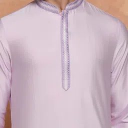 KISAH Mandarin Collar Thread Work Pure Cotton Straight Kurta with Churidar image 2