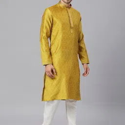 RAJUBHAI HARGOVINDAS Men Ethnic Motifs Kurta with Churidar image 5