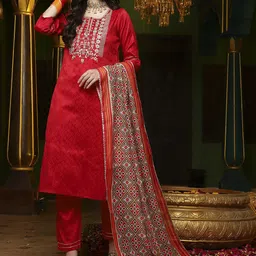 Sangria Red Geometric Woven Design Thread Work Straight Kurta & Trouser With Dupatta image 1