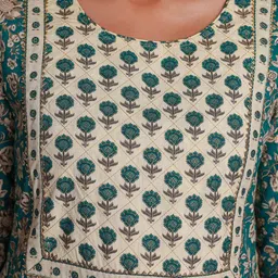 GULAB CHAND TRENDS Floral Printed Round Neck Three-Quarter Sleeves Pure Cotton Kurta Set image 2