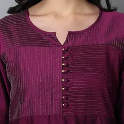 Mera Rang Notched Neck Pure Silk Kurta With Trousers image 2