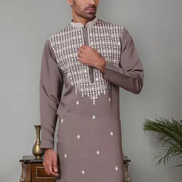 Jompers Men Geometric Thread Work Kurta image 1