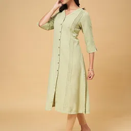 RANGMANCH BY PANTALOONS V-neck Pleated Pure Cotton Kurta image 3