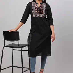 Alena Ethnic Motifs Yoke Design Mandarin Collar Thread Work Cotton Kurta image 4