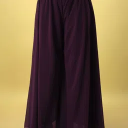 Shopping Queen Floral Embroidered Sequinned Straight Kurta & Palazzos With Dupatta image 2