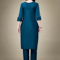 Rujave Ethnic Motifs Embroidered Regular Thread Work Kurta with Trousers image 3