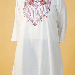 LetsDressUp Ethnic Motifs Printed V-Neck A-Line Kurta image 5