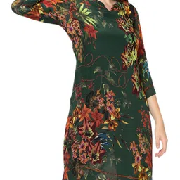 Cloth Haus India Floral Printed Notch Neck A-Line Kurta image 2