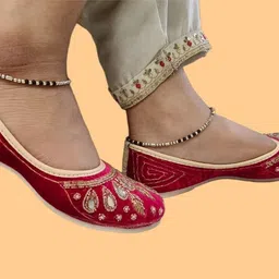 zorvex Casuals For Women image 3