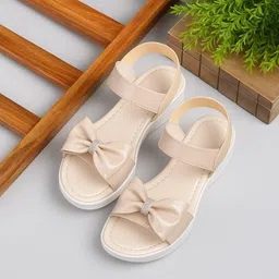 cst lifestyle Women Heels Sandal image 2