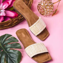 peek Women Flats Sandal image 3