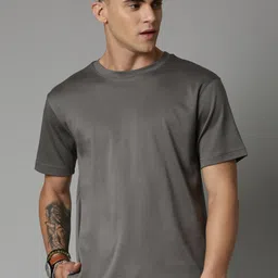 Breakbounce Grey Round Neck Cotton T-shirt-image-2