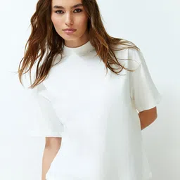 Trendyol High Neck Drop-Shoulder Sleeves Cotton Casual T-shirt-image-62