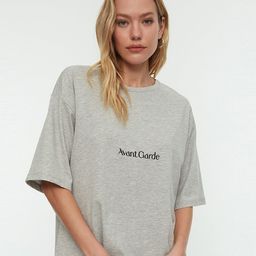 Trendyol Women Grey Typography Printed Drop-Shoulder Sleeves T-shirt-picture-24