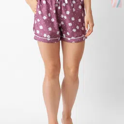 FashionRack Women 2 Printed Lounge Shorts image 1