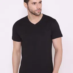 BODYACTIVE Pack of 3 Dri-FIT V-Neck T-shirts image 4