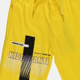 KiddoPanti Boys Typography Printed Pure Cotton Regular Shorts image 2