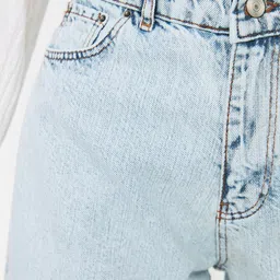 Trendyol Women Blue Solid Denim Shorts image 4