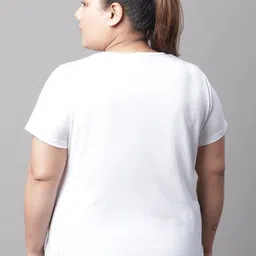 Rute Plus Size V-Neck Cotton T-shirt image 4