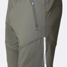 van heusen innerwear Van Heusen Performance Men Solid Swift Dry 4 Way Stretch Knit Shorts IHIOSH1LAR51001 image 4