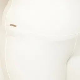 Amydus Women Plus Size High-Rise Regular Shorts image 3