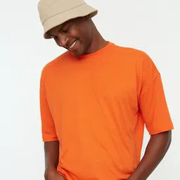 Trendyol Men Orange Solid Drop-Shoulder Sleeves Polyester T-shirt image 4