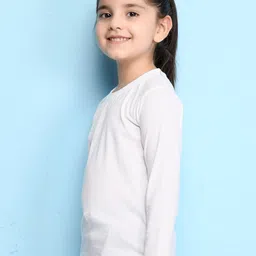 NUSYL Girls White Raw Edge T-shirt image 2