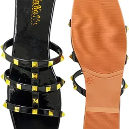 ankahu Women Flats Sandal image 3