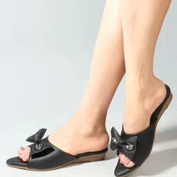nidima Women Flats Sandal-picture-21