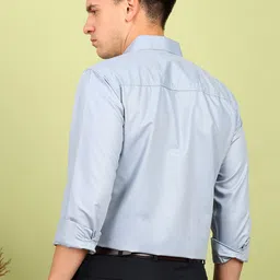 encore by invictus Men Slim Fit Solid Spread Collar Formal Shirt image 3