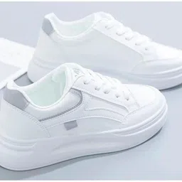bauchhaar Sneakers For Women image 3