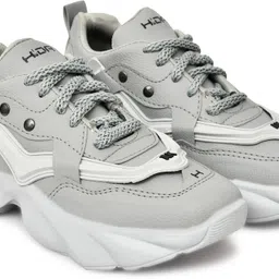 hida Sneakers For Men image 3