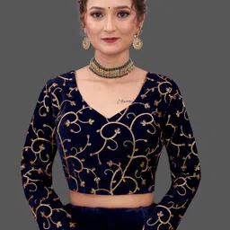 hutah Embroidered Bollywood Velvet Saree image 3