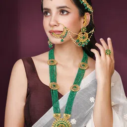 Peora Gold- Plated Kundan Studded & Beaded Jewellery Set image 1