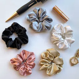 Silvr Bear Women Set of 5 Luxury Satin Scrunchies-image-17
