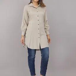 myorica Women Regular Fit Solid Spread Collar Casual Shirt image 3