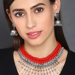 SOHI Silver Plated Oxidised Thread Jewellery Set-image-5