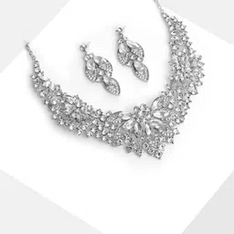 DressBerry Silver-Plated Stone-Studded Jewellery Set image 2