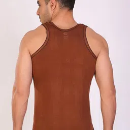 tt Pack of 5 Titanic Caption Men Vest image 2