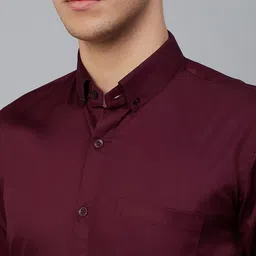 dennison Men Regular Fit Solid Button Down Collar Formal Shirt image 5