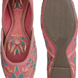 shezone Jutis For Women image 3