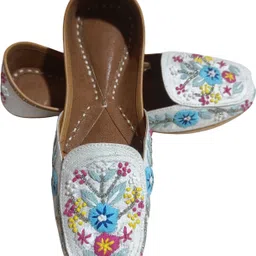 Vesora Inaya Multicolor Embroidered Punjabi Jutti for Women | Model B1 - 35/UK 2 Mocassin For Women-picture-32